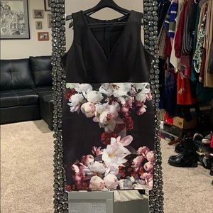 Black Dress lrg cranberry, white, & purple flowers